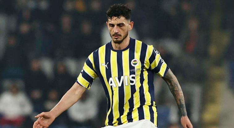 Fenerbahçeli Samet Akaydın ı, Süper Lig in flaş takımı istiyor