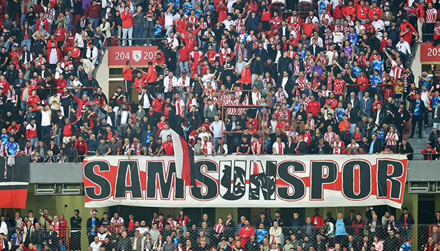 Samsunspor dan taraftarına jest