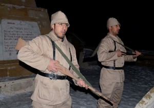 Sarıkamış şehitleri için  saygı nöbeti  tutuldu!