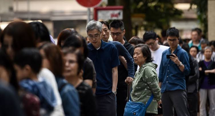 Hong Kong sandığa gitti