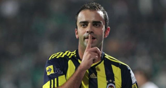 Futbolu bıraktığı iddialarını yalanladı
