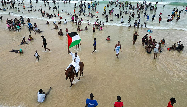 Senegal de Filistin için atlı gösteri