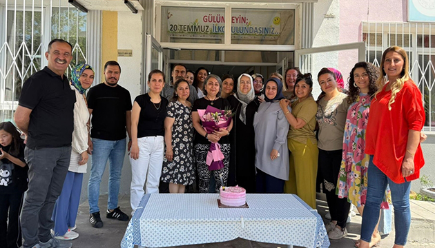 30 yıllık öğretmene duygusal veda