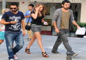 Serenay Sarıkaya Sevgisi Çekimler Aksattı!