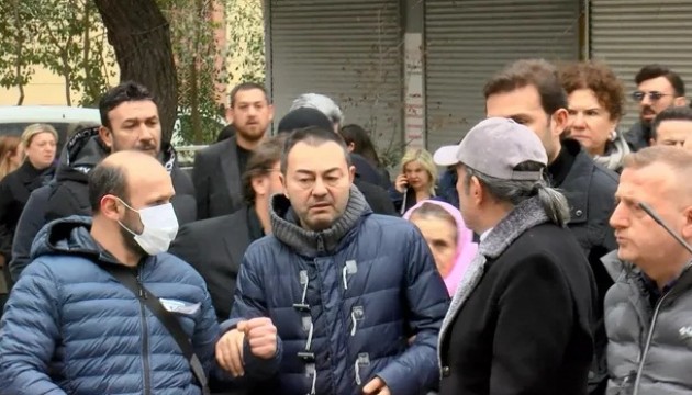Serdar Ortaç'ın kardeşi Serkan Ortaç, son yolculuğuna uğurlandı