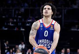 Anadolu Efes e Shane Larkin müjdesi