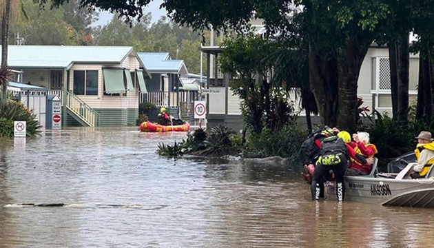 Binlerce ev elektriksiz kaldı