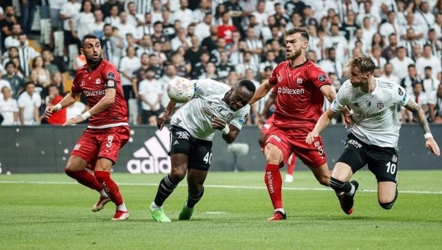 Sivasspor-Beşiktaş maçının VAR hakemi belli oldu