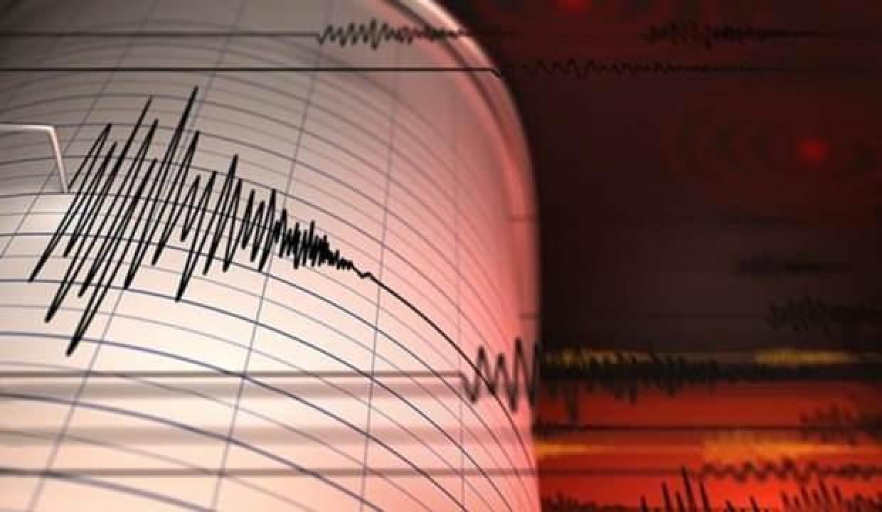 İzmir de korkutan deprem!