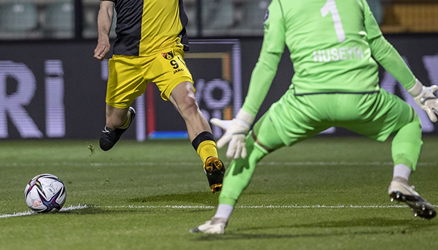 TFF 1. Lig de yarı final heyecanı!