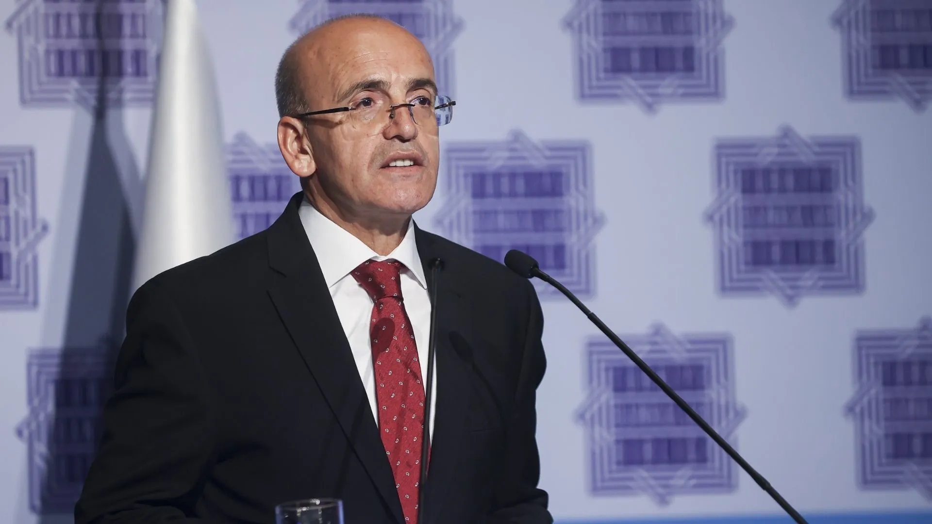 Bakan Şimşek  kronik hasta  iddialarına yanıt verdi