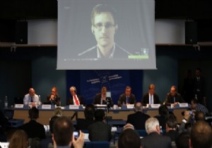 Eski Ajan Edward Snowden ABD yi Deşifre Etti!