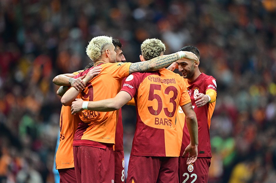 Galatasaray şampiyonluk yolundaki kritik virajda hata yapmadı