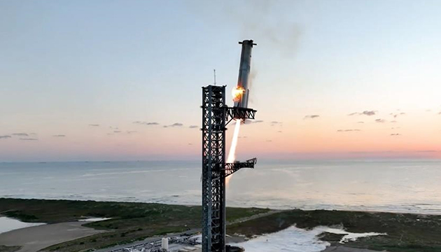 SpaceX in roketi yine parçalandı