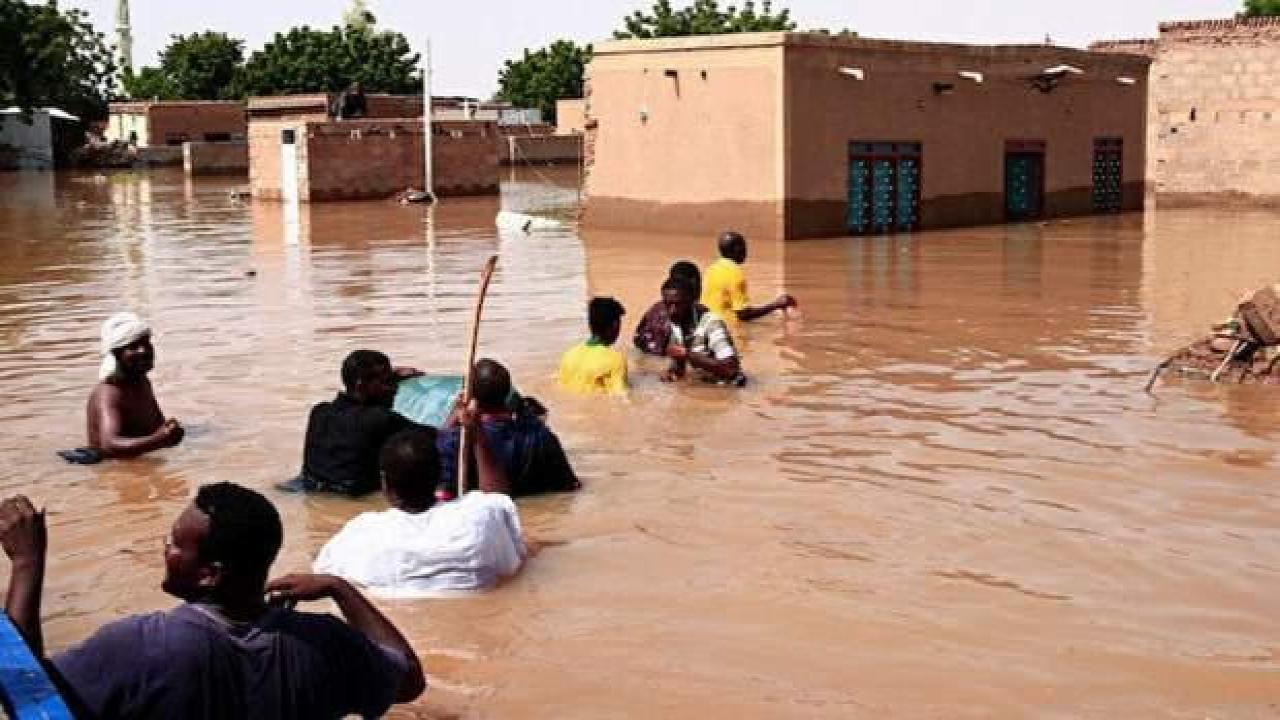 Sudan ı sel vurdu: En az 80 kişi hayatını kaybetti