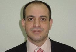 BAŞBAKAN IN MÜŞAVİRİNE KINAMA