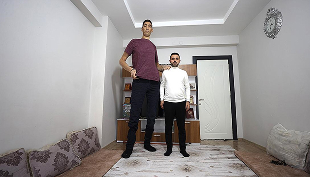 Dünyanın en uzun adamı Sultan ın hayatı belgesel olacak