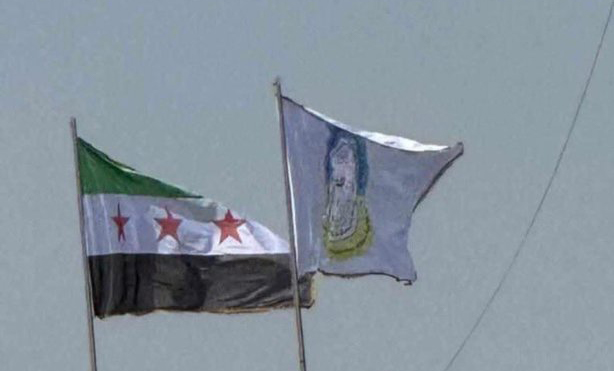 Kritik bölgeye ilk kez Suriye bayrağı çekildi: Şam dan açıklama geldi