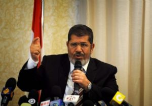 İran dan Mursi ye Davet