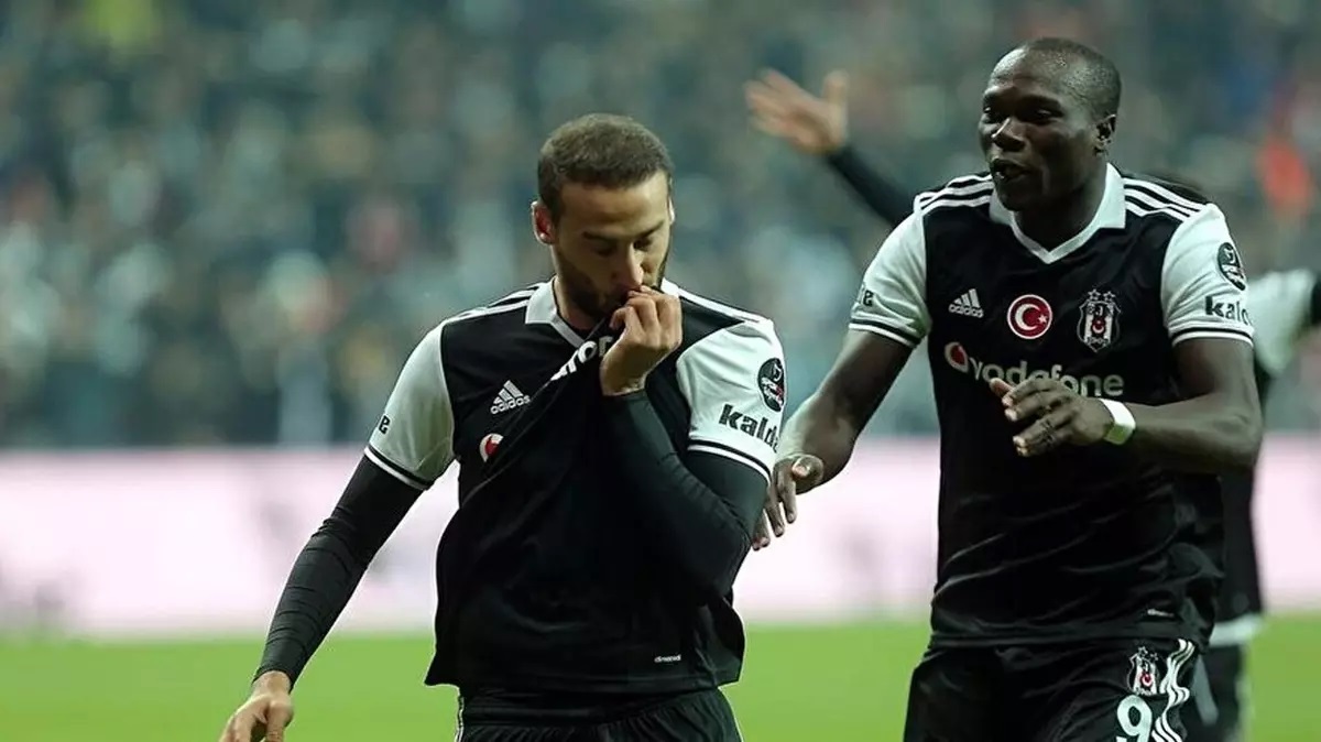 Beşiktaş ta çifte sakatlık!