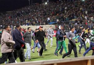 Mısır da 2012-2013 Futbol Sezonu İptal!