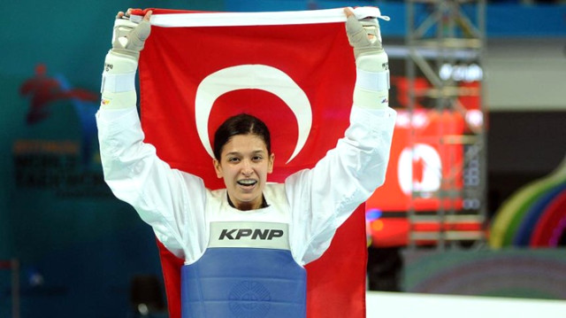 Nur Tatar dan göğüs kabartan başarı