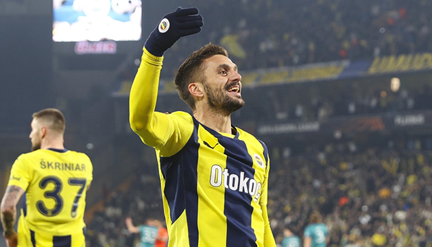 Tadic  dalya  yapmaya hazırlanıyor