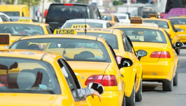 İstanbul'da taksiyle dönüşüm süreci başladı
