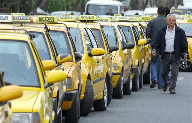 İBB de taksi krizi! Sayı 50 bine yaklaştı…