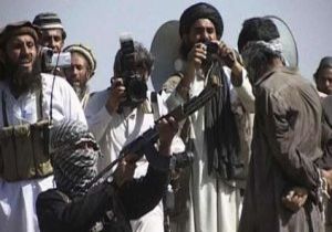 Taliban dan Medya Önünde İdam! 