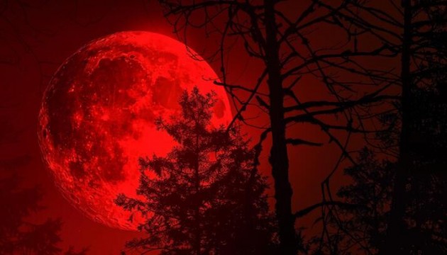 Yılın en uzun 'Kanlı Ay' tutulması geliyor