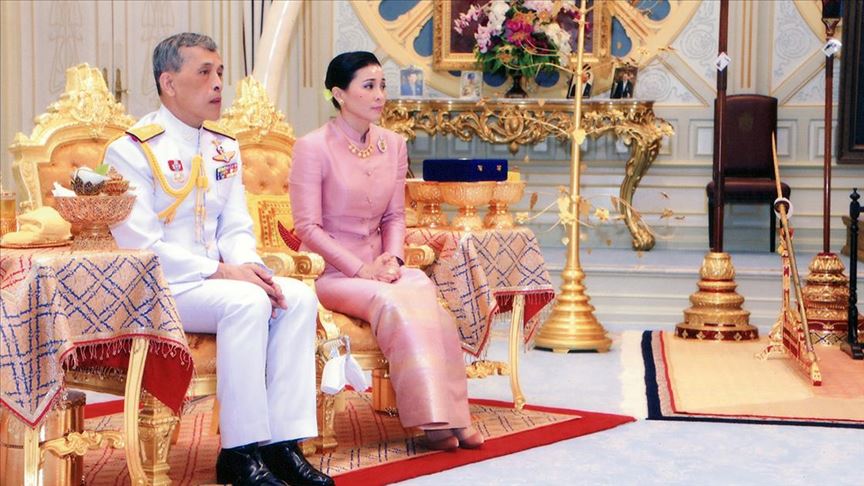 Tayland ın yeni kraliçesi Orgeneral Ayudhya oldu