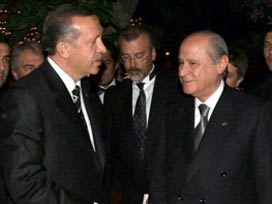 BAHÇELİ DEN ÖNEMLİ ADIM