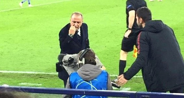 Fatih Terim, kameramana patladı