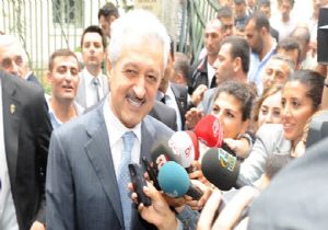 Federasyon Protesto Edildi