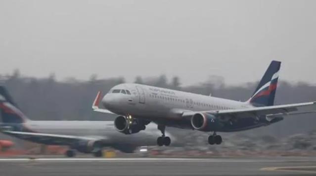 Antalya-Moskova uçağında panik