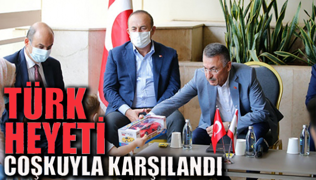Türk heyeti coşkuyla karşılandı