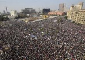 Tahrir Meydanı Akşam Saatlerinde Karıştı