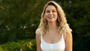 Farah Zeynep Abdullah'a doğum gününde altın taktılar!