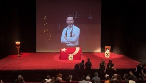 Oyuncu Serhat Kılıç son yolculuğuna uğurlanıyor