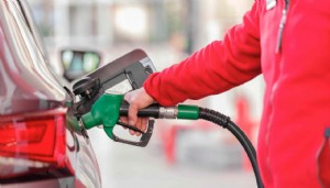 Motorine zam geliyor! İstanbul, Ankara ve İzmir'de akaryakıt fiyatları belli oldu