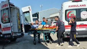 Belediye bahçesinde 3 kişi vuruldu