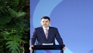 Bakan Kurum: Samimi değilseniz rol yapmayın!