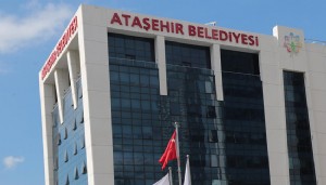 İstanbul'da siyasi dengeler değişti! Ataşehir AK Parti'ye geçti, Eyüpsultan CHP'de kaldı