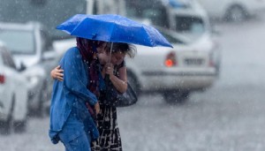 Meteoroloji bölge bölge uyardı: Sağanak, fırtına ve sel kapıda