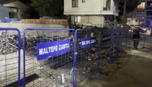 Çöken binanın enkazı kaldırıldı