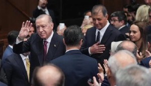Cemil Tugay'dan içkili mekan çıkışı: İnsanları korkutmaya çalışıyorlar
