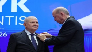 Cemalettin Kani Torun AK Parti'ye katıldı