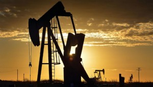 Brent petrolün değeri 100 doları aştı