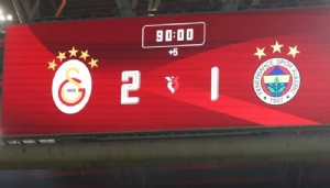 Galatasaray'a 3 yıldız cezası